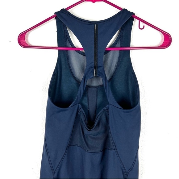 Lululemon Gear Up Black Mesh Detail Tank size 4 - Picture 8 of 8